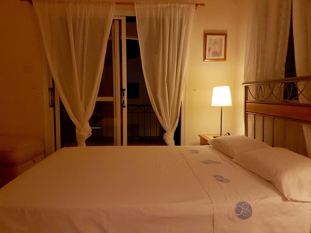 Villa Charlotte Protaras Bagian luar foto